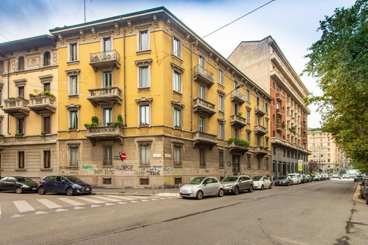 Elegante Casa Liberty Milão Exterior foto